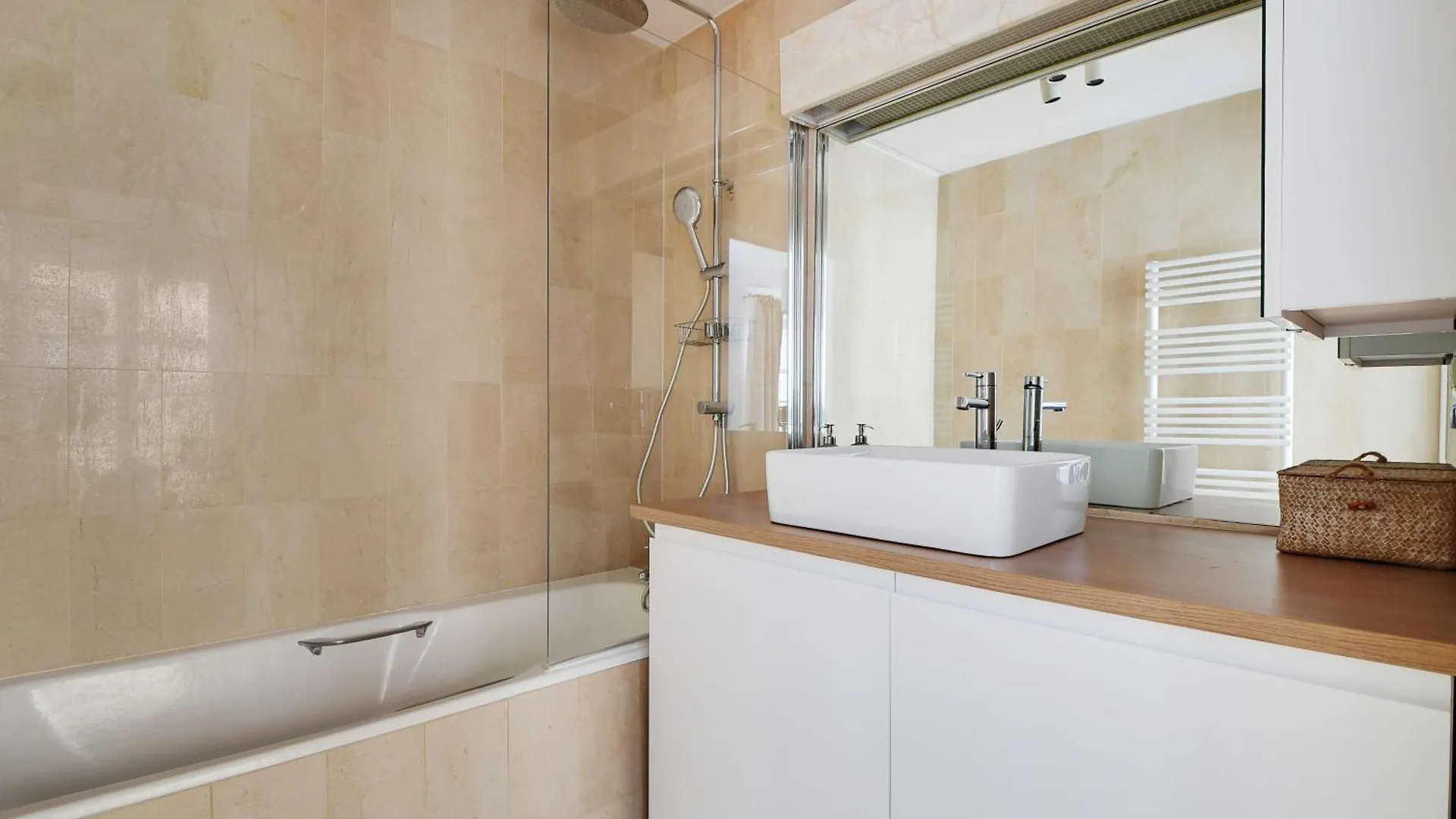 Charming -1br-4p- Arc De Triomphe Paris